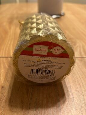 Gold Glitter Pillar Candle - Holiday Inspirations